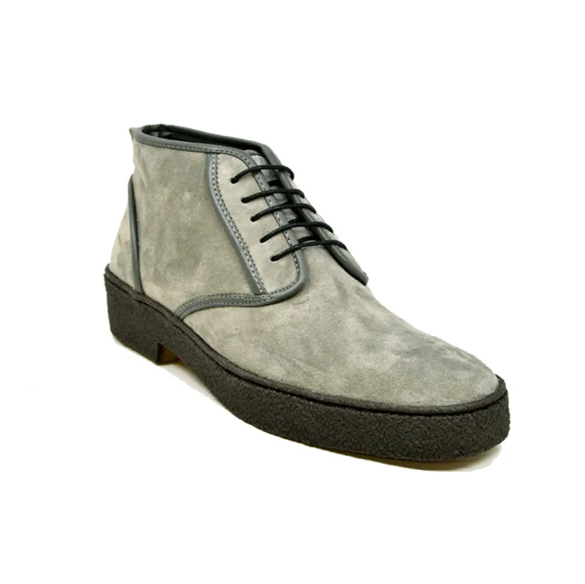 Playboy Chukka Kaydence - Vintage Lace-up Shoe with Handcrafted Lamb Suede