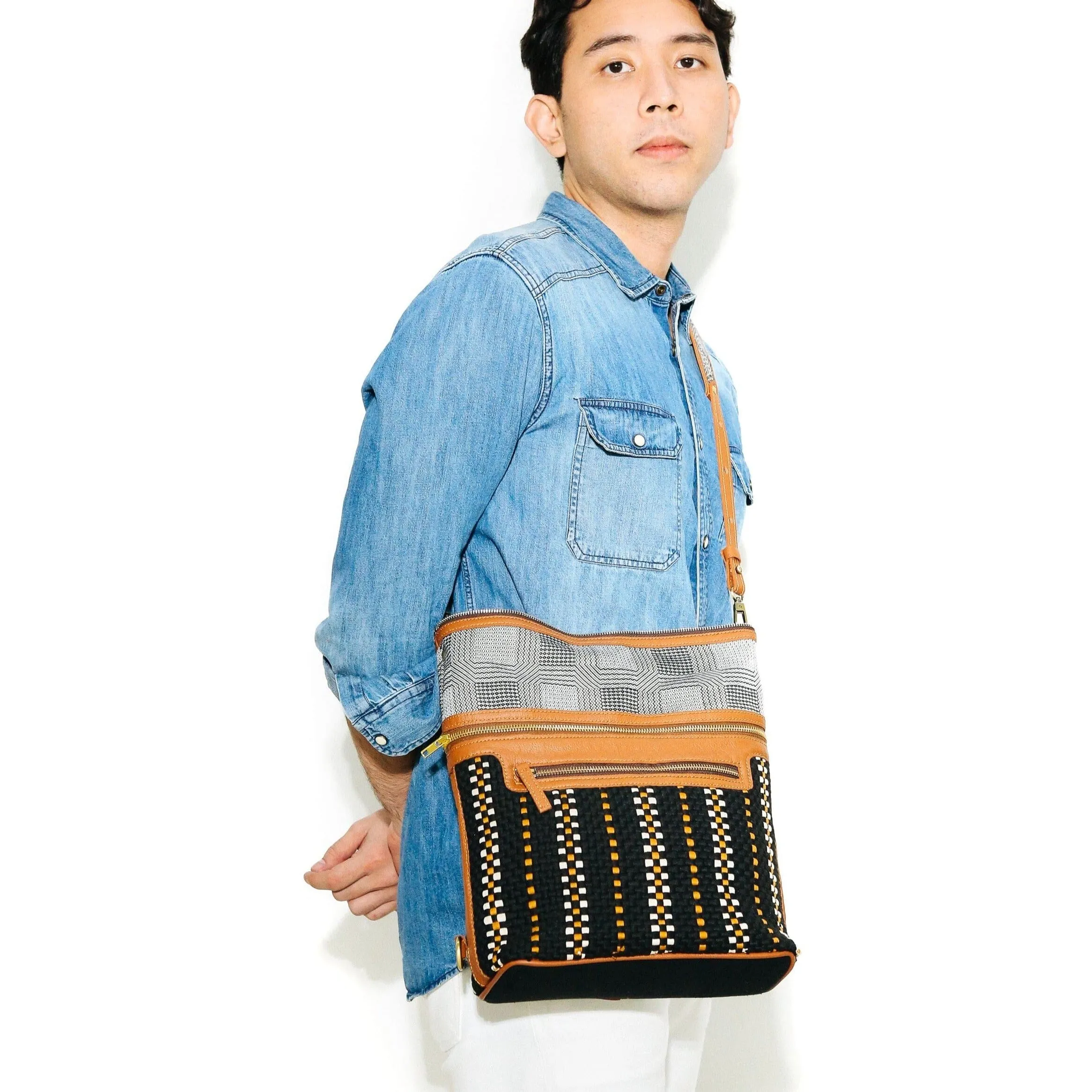 [R2R x DoiTung] Three-Tiered Bag