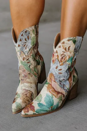 Sorrel Cowgirl Boots - Floral