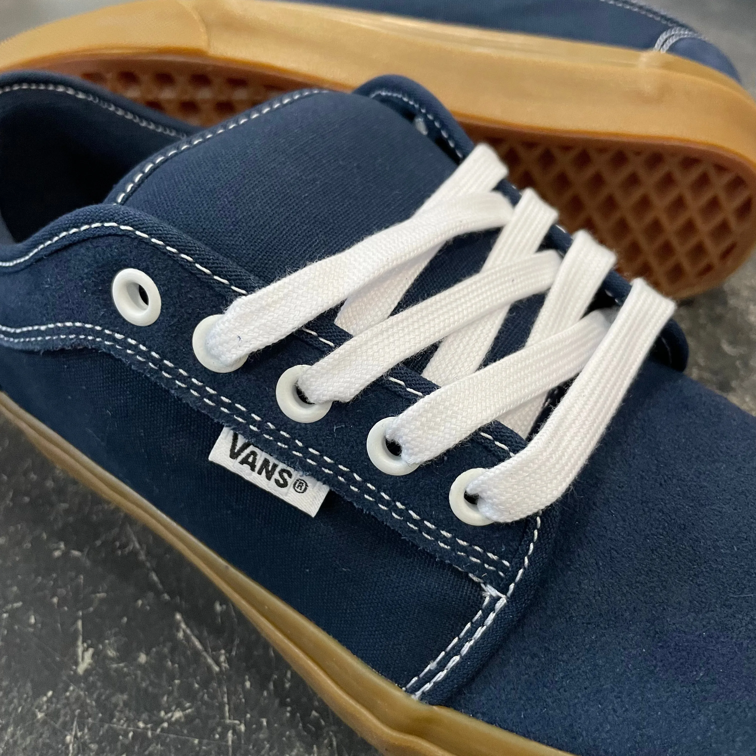 Vans Skate Chukka Low Dress Blues/Gum